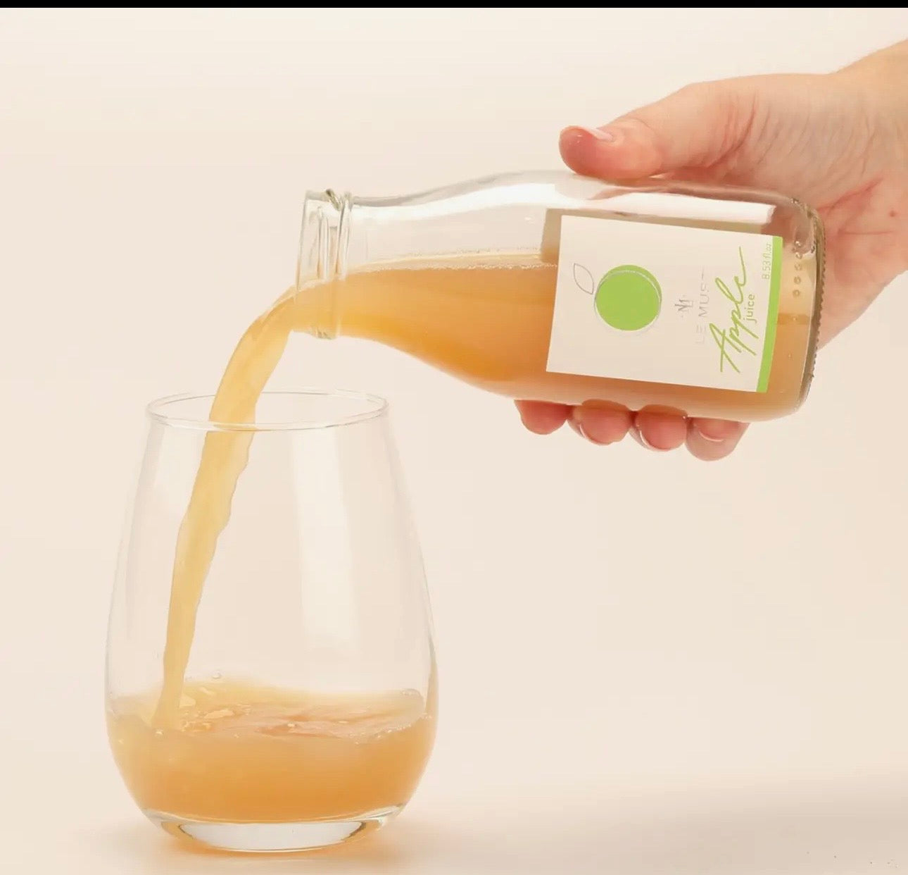 PURE APPLE JUICE ALL NATURAL GLASS BOTTLE 25 CL